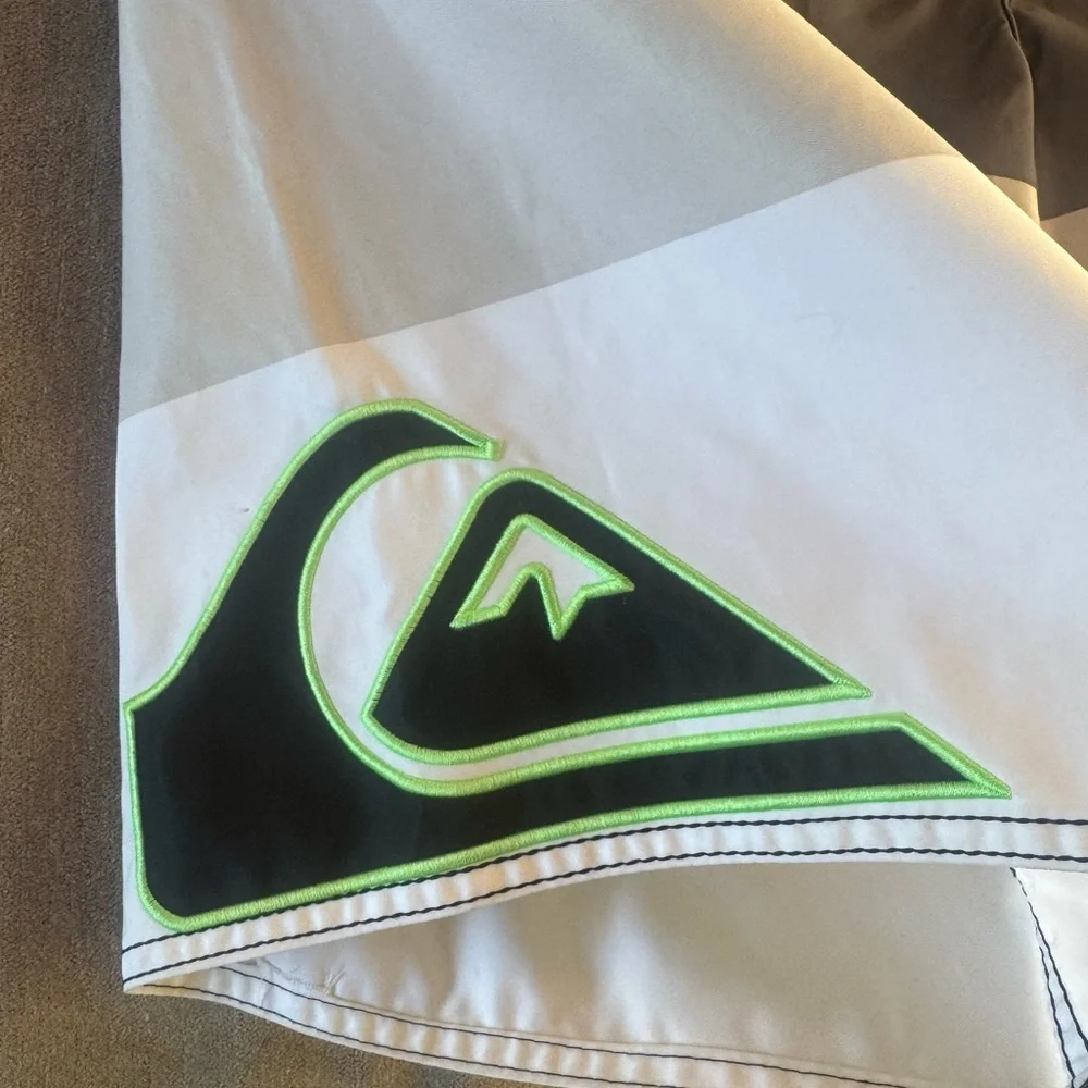 Quiksilver 2000’s Men’s Board Shorts